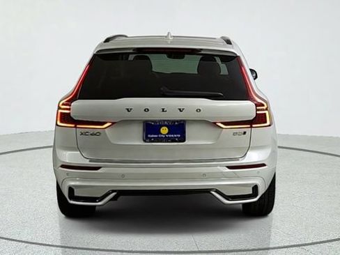 Used 2027 Volvo XC60 B5 Ultra AWD/4WD image 6