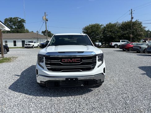 Used 2025 GMC Sierra 1500 SLT RWD image 5