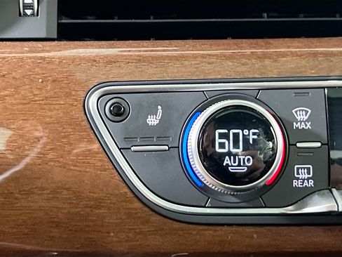 Used 2022 Audi A4 2.0T Premium Plus w/ Premium Plus Package image 20