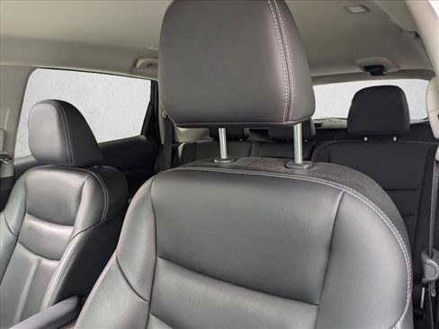 Certified 2024 Nissan Murano SV w/ SV Midnight Edition Package FWD image 15