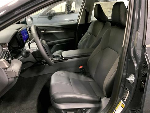 New 2026 Toyota Camry XLE image 9