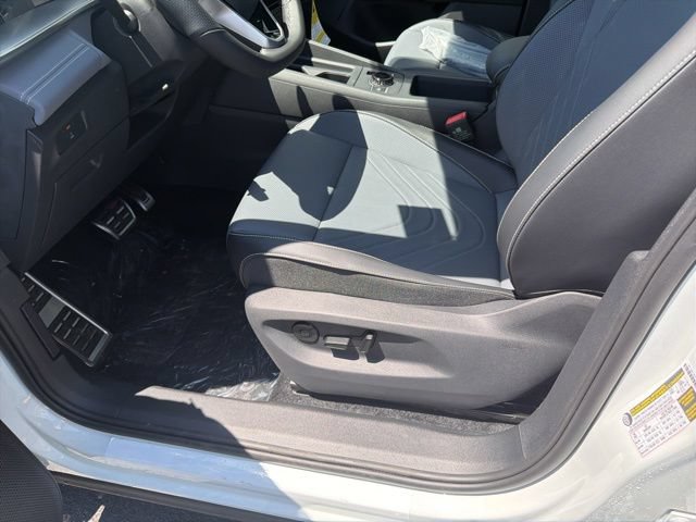 New 2026 Volkswagen Tiguan SE R-Line AWD/4WD image 43
