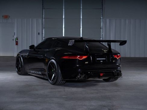 Used 2015 Jaguar F-TYPE R image 9