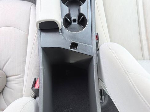Used 2025 Hyundai Sonata SEL FWD image 14