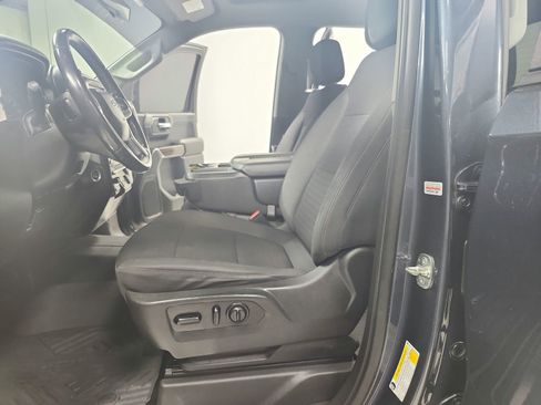 Used 2021 Chevrolet Silverado 1500 RST AWD/4WD image 19