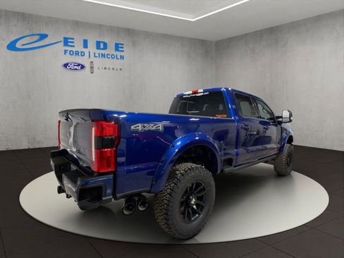 New 2026 Ford F250 Lariat w/ Black Appearance Package AWD/4WD image 9