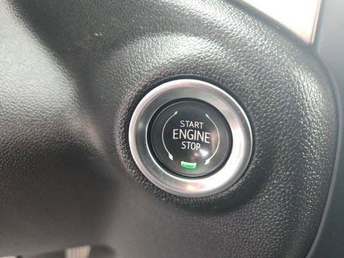 Used 2021 Chevrolet Silverado 1500 LT image 59