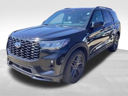 Used 2025 Ford Explorer ST-Line w/ Premium Package