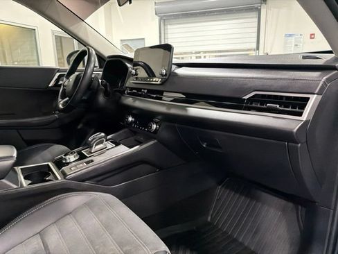 Used 2024 Mitsubishi Outlander SE FWD image 13