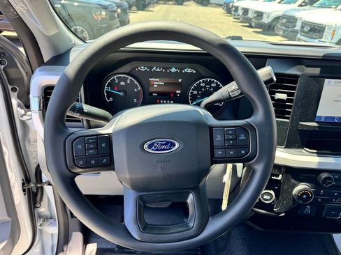 New 2025 Ford F250 XL w/ 360-Degree Camera Package AWD/4WD image 25