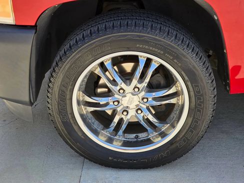 Used 2010 Chevrolet Silverado 1500 W/T RWD image 31