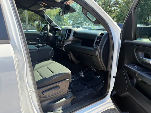 Used 2025 RAM 1500 Tradesman w/ Night Edition RWD image 30