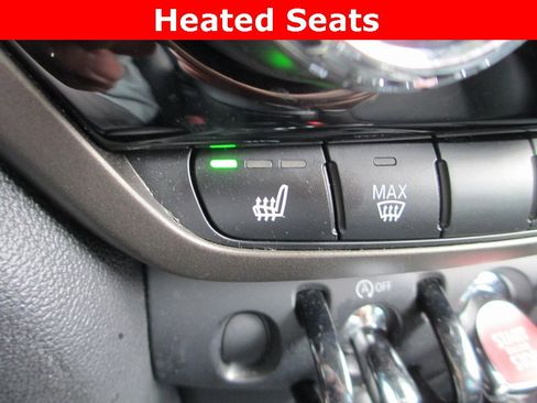 Used 2022 MINI Cooper Countryman S w/ Premium Package image 17