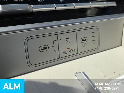 Used 2026 Hyundai Santa Fe SEL image 28