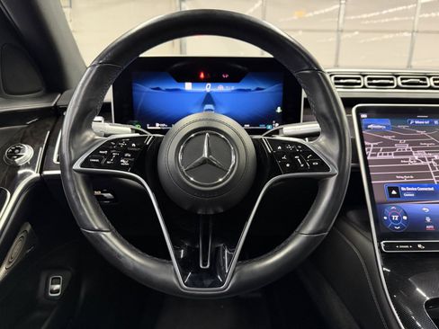 Used 2022 Mercedes-Benz S 580 S 580 image 13