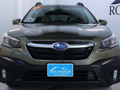 Used 2021 Subaru Outback Premium AWD/4WD image 2