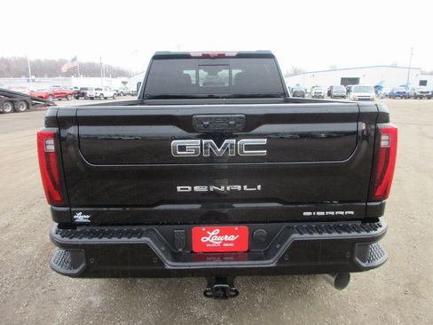 New 2026 GMC Sierra 2500 Denali Ultimate w/ Max Trailering Package image 6