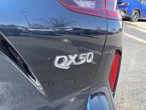Used 2020 INFINITI QX50 Sensory w/ Proactive Package image 5