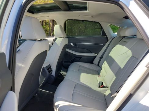New 2026 Hyundai Sonata Limited FWD image 11