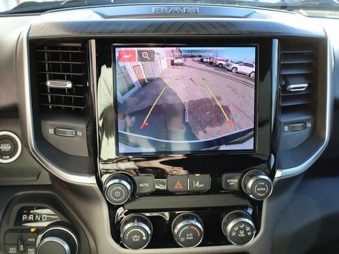 New 2026 RAM 1500 Express AWD/4WD image 19