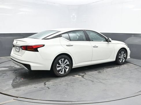 Used 2021 Nissan Altima 2.5 S FWD image 7