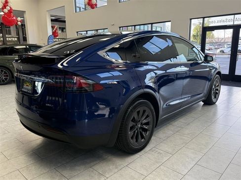 Used 2018 Tesla Model X 100D image 6