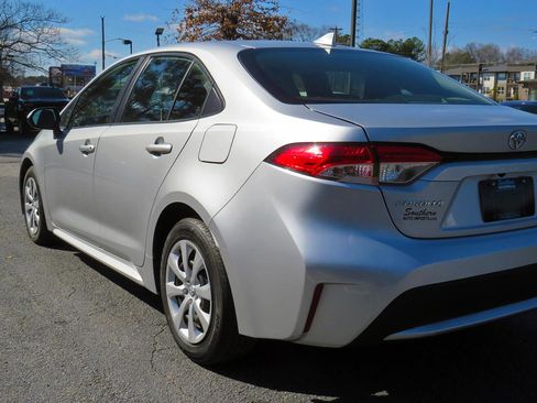 Used 2020 Toyota Corolla LE image 33
