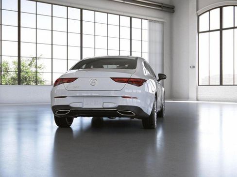 Used 2022 Mercedes-Benz CLA 250 image 24