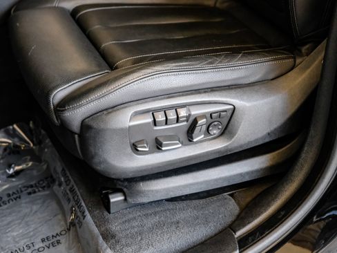 Used 2018 BMW X5 xDrive50i image 29