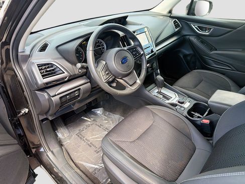 Certified 2023 Subaru Forester Premium image 25