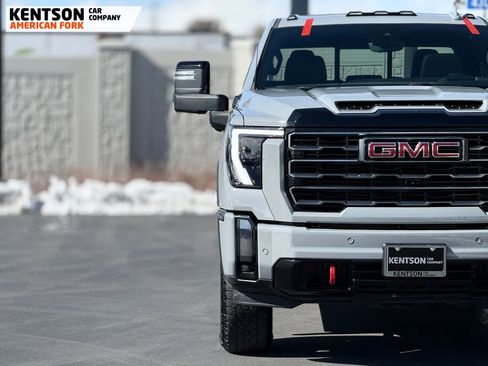 Used 2024 GMC Sierra 2500 AT4 w/ AT4 Premium Plus Package image 14