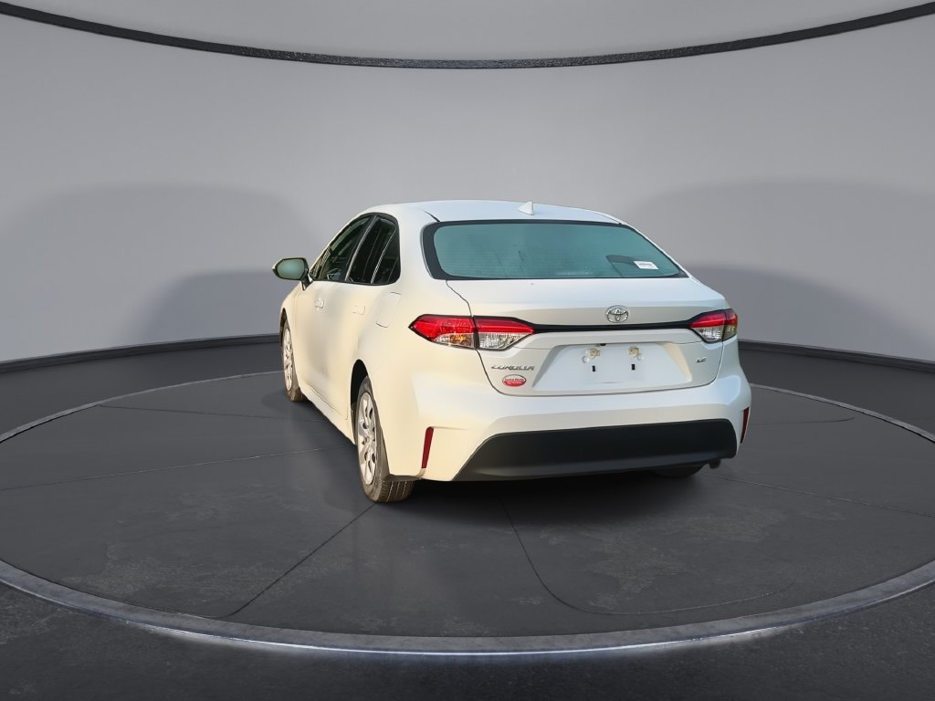 Used 2025 Toyota Corolla LE FWD image 7