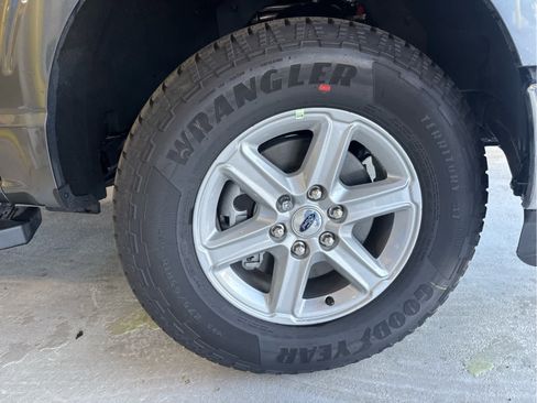 New 2026 Ford F150 XLT w/ Equipment Group 302A MID AWD/4WD image 35