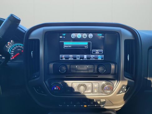 Used 2018 GMC Sierra 2500 Denali w/ Duramax Plus Package image 24