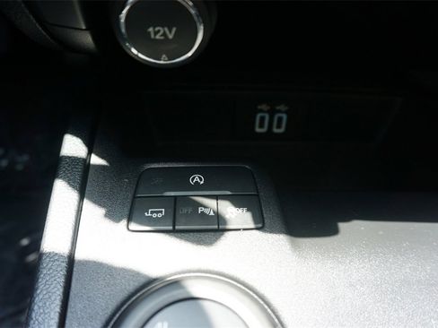 Used 2024 Nissan Pathfinder SL image 60