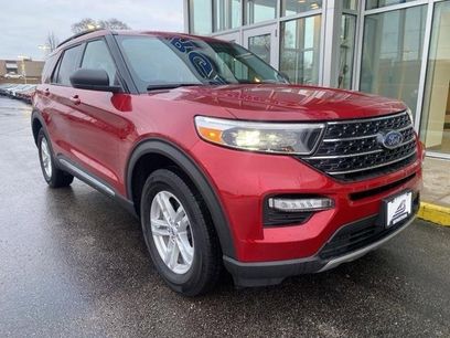 Certified 2023 Ford Explorer XLT w/ Equipment Group 202A