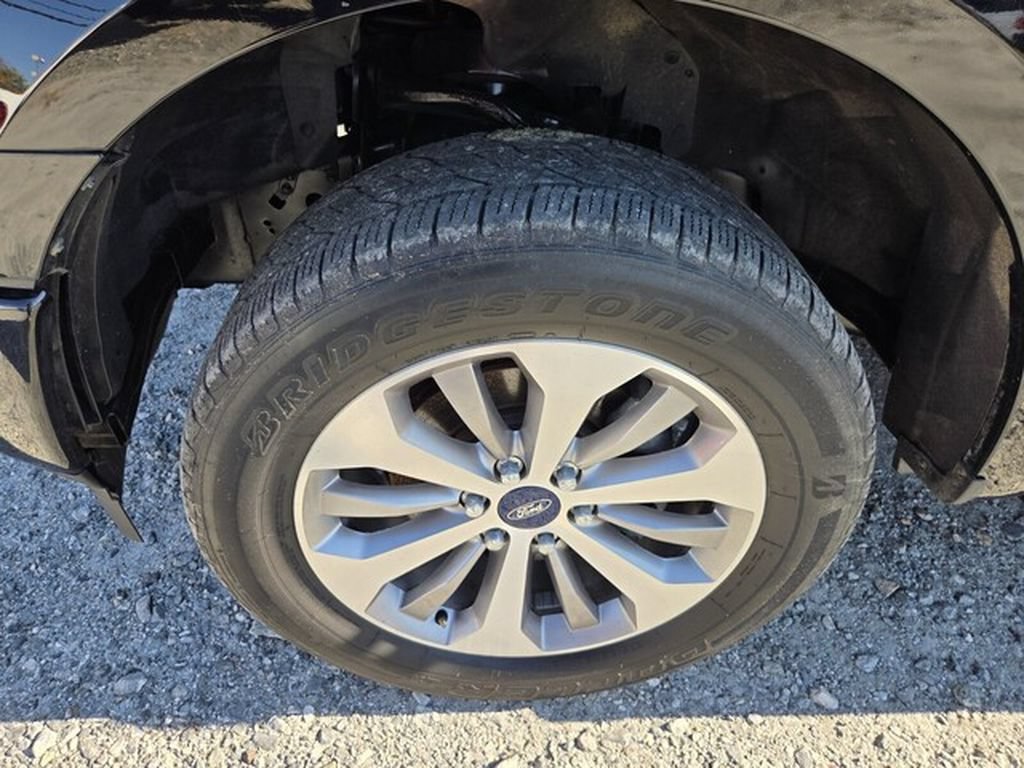 Used 2018 Ford F150 XL w/ Equipment Group 101A Mid AWD/4WD image 18
