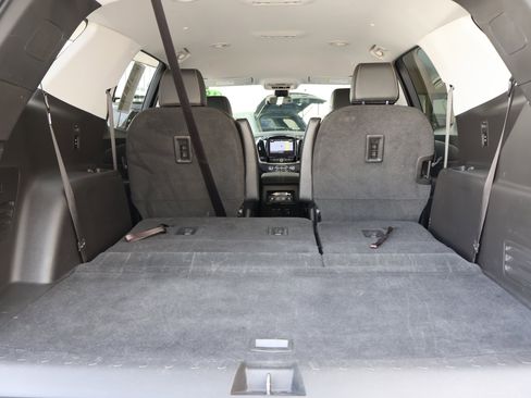 Used 2019 Chevrolet Traverse LT w/ LT Premium Package FWD image 21