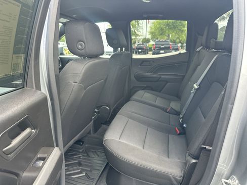Used 2024 Chevrolet Colorado W/T image 31