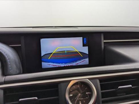 Used 2017 Lexus RC F image 22