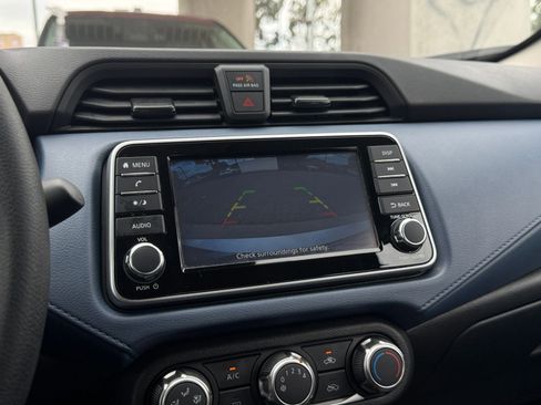 Used 2025 Nissan Versa SV FWD image 23