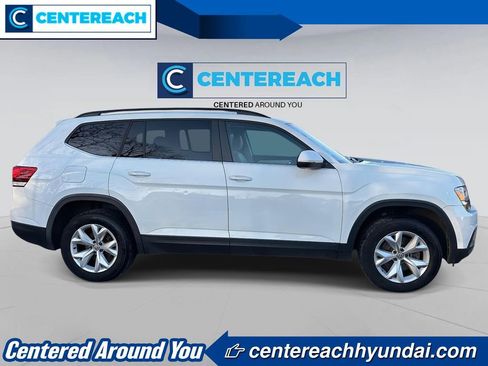 Used 2020 Volkswagen Atlas SE w/ Towing Package image 3