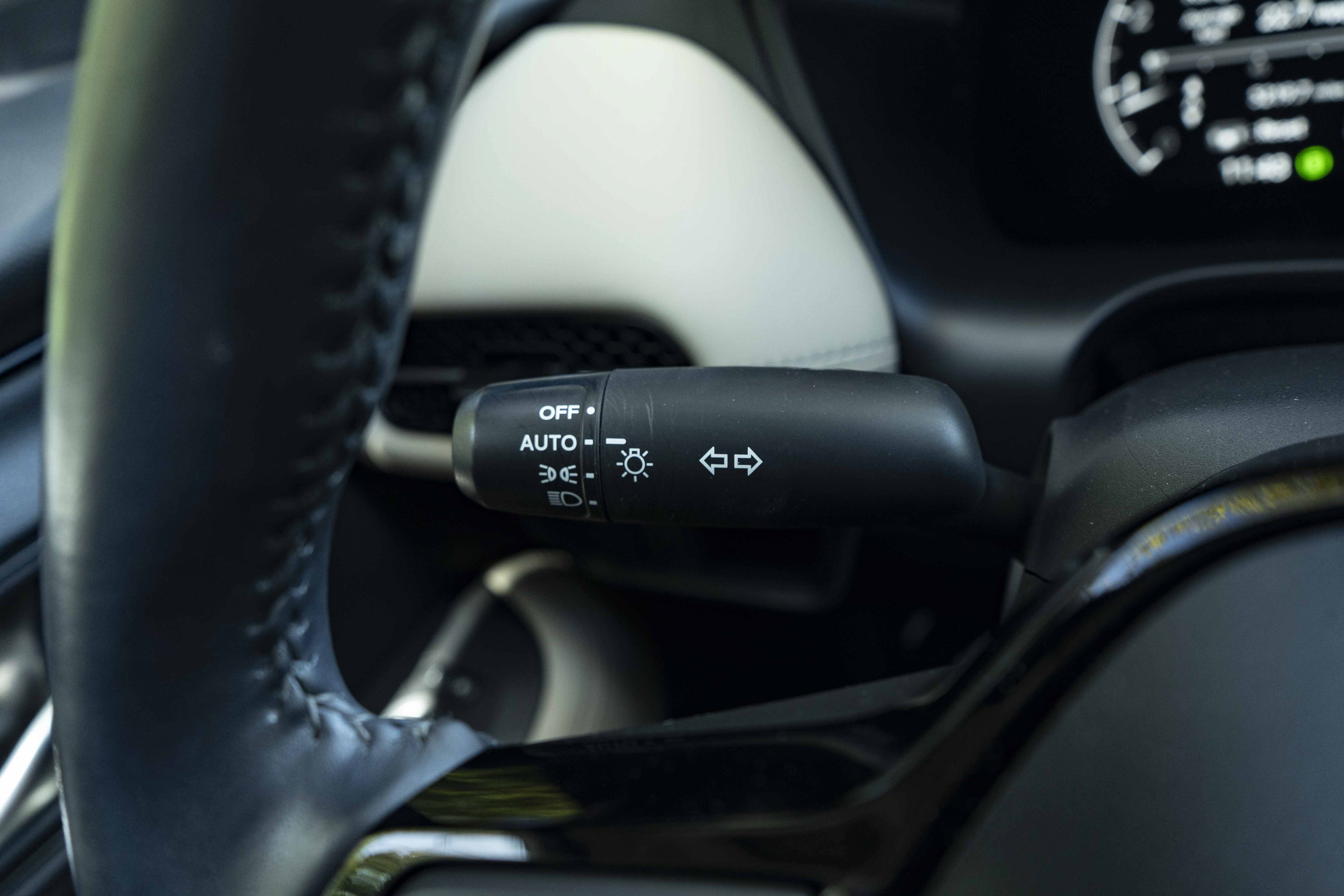 Certified 2024 Honda HR-V EX-L image 23