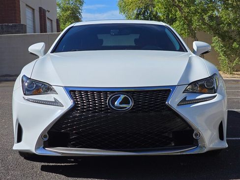 Used 2016 Lexus RC 200t RWD image 4