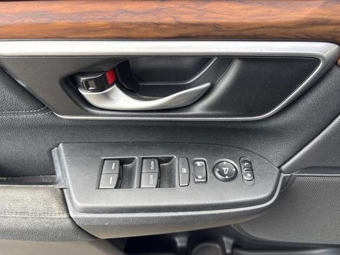 Used 2021 Honda CR-V EX image 17