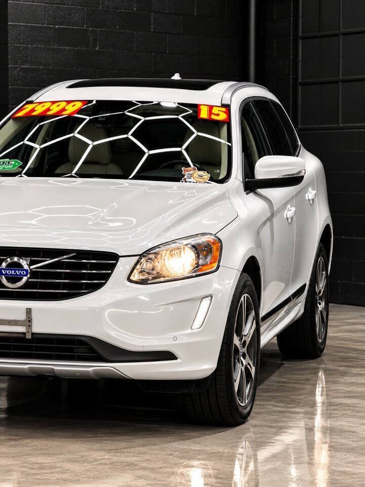 Used 2015 Volvo XC60 T6 AWD/4WD image 8