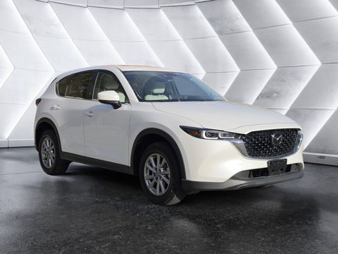 Used 2022 MAZDA CX-5 AWD 2.5 S image 2