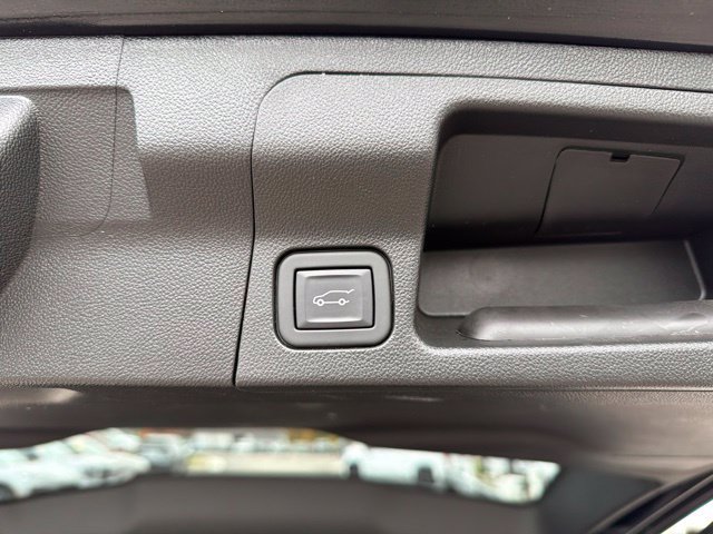 Used 2023 GMC Acadia SLE w/ Driver Convenience Package AWD/4WD image 28