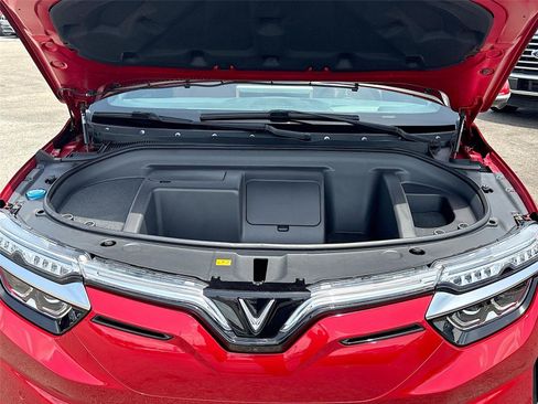 New 2025 VinFast VF 8 Plus AWD/4WD image 30