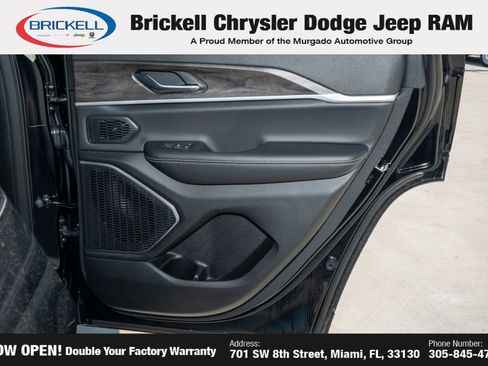 Used 2026 Jeep Grand Cherokee Limited RWD image 14